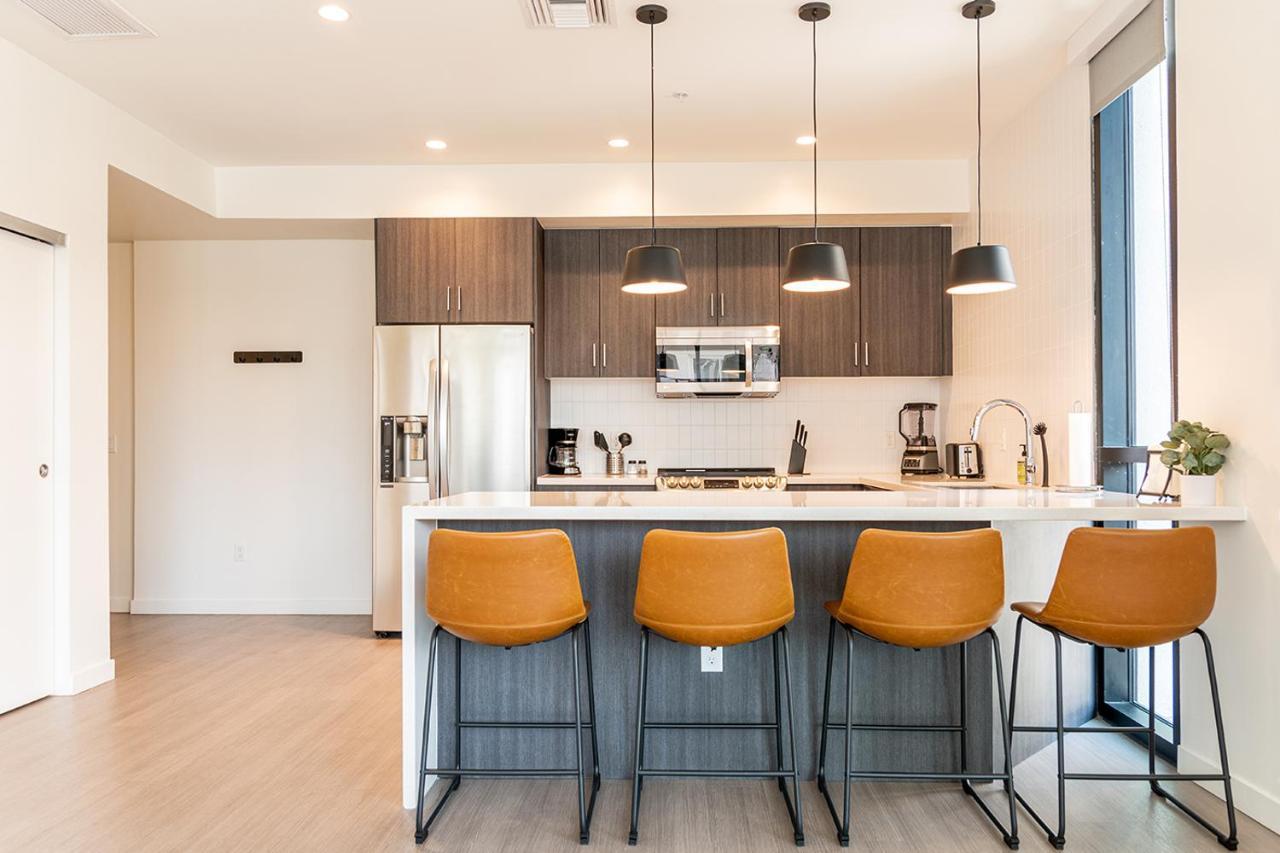 Luxe Insta-Worthy Retreat Located Downtown Apartment Tucson Exterior photo