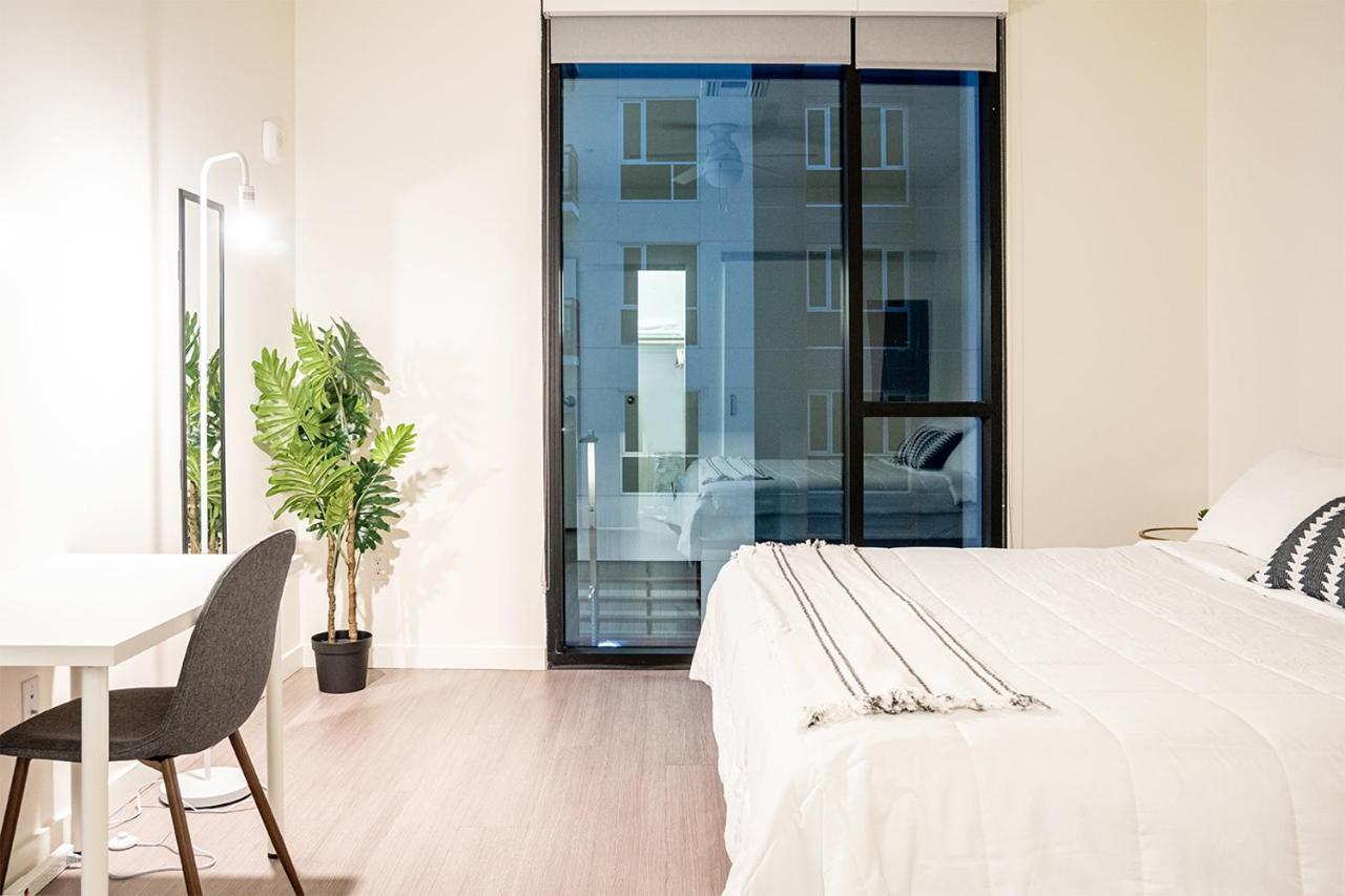 Luxe Insta-Worthy Retreat Located Downtown Apartment Tucson Exterior photo